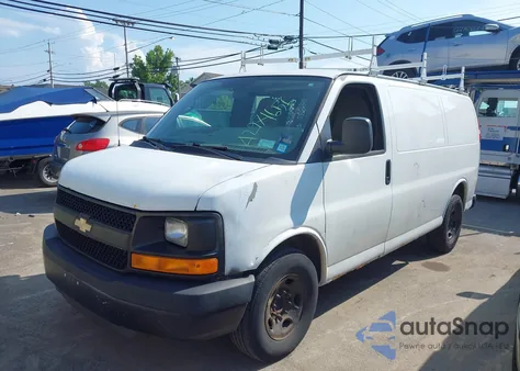 2011 Chevrolet Express 2500 Work Van z USA, uszkodzony, nr VIN 1GCWGFCA0B1170255